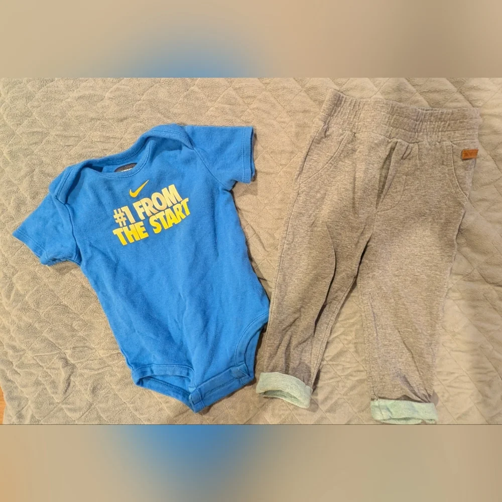 Nike 9-12M Bodysuits And Comfy Pants